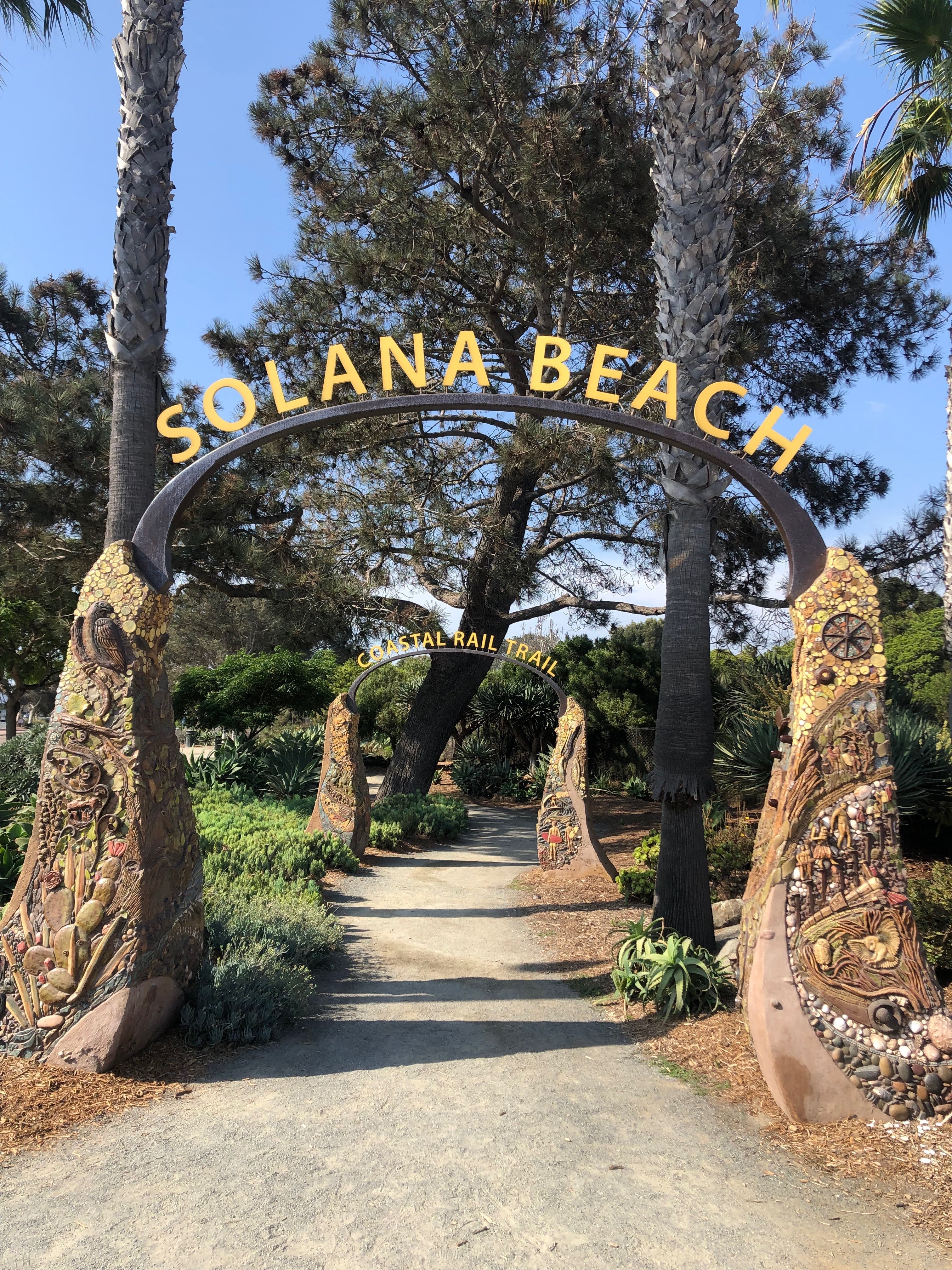 Our family-friendly day trip to Solana Beach